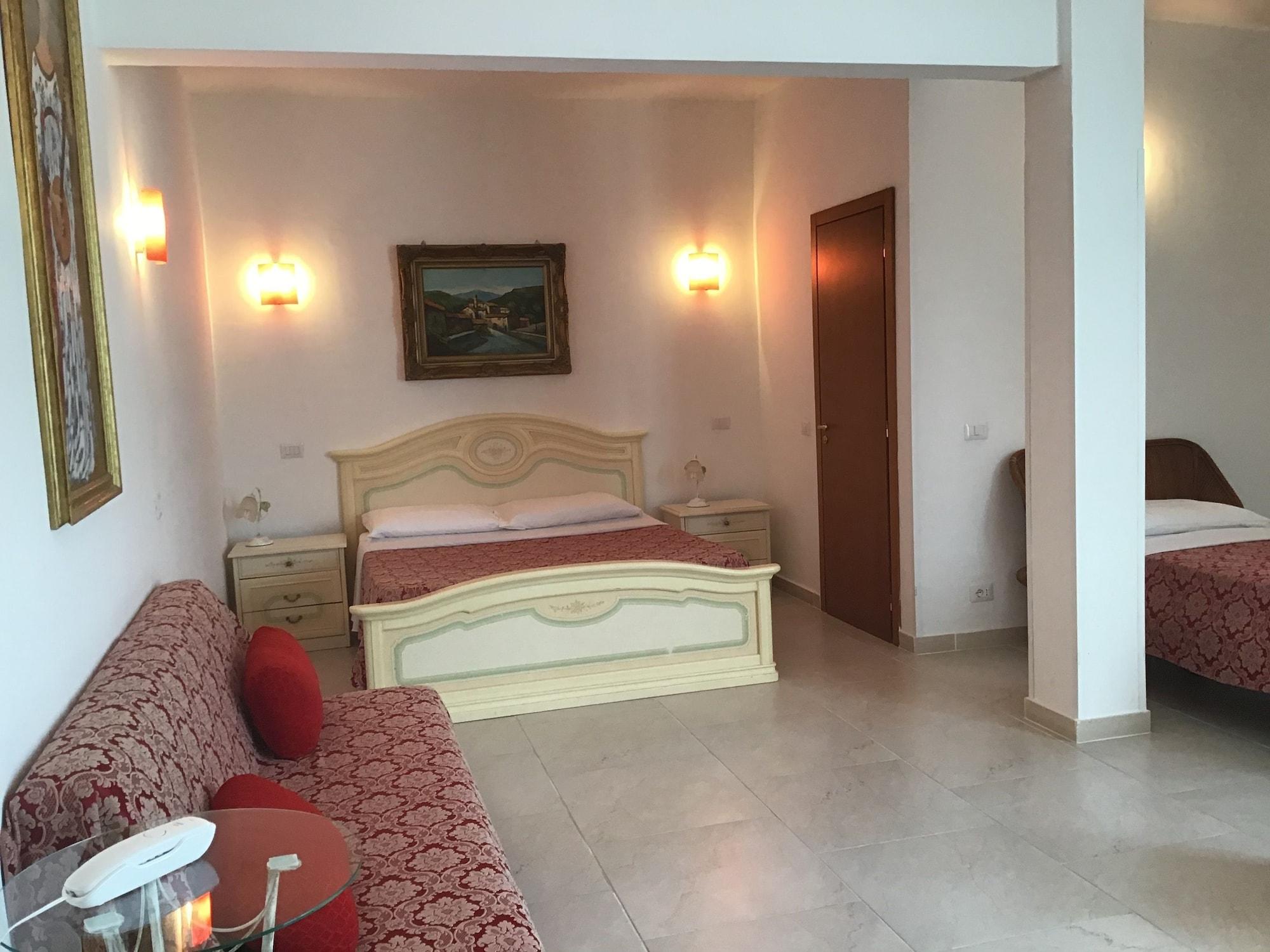 Hotel Giulietta E Romeo Casal Palocco Eksteriør billede
