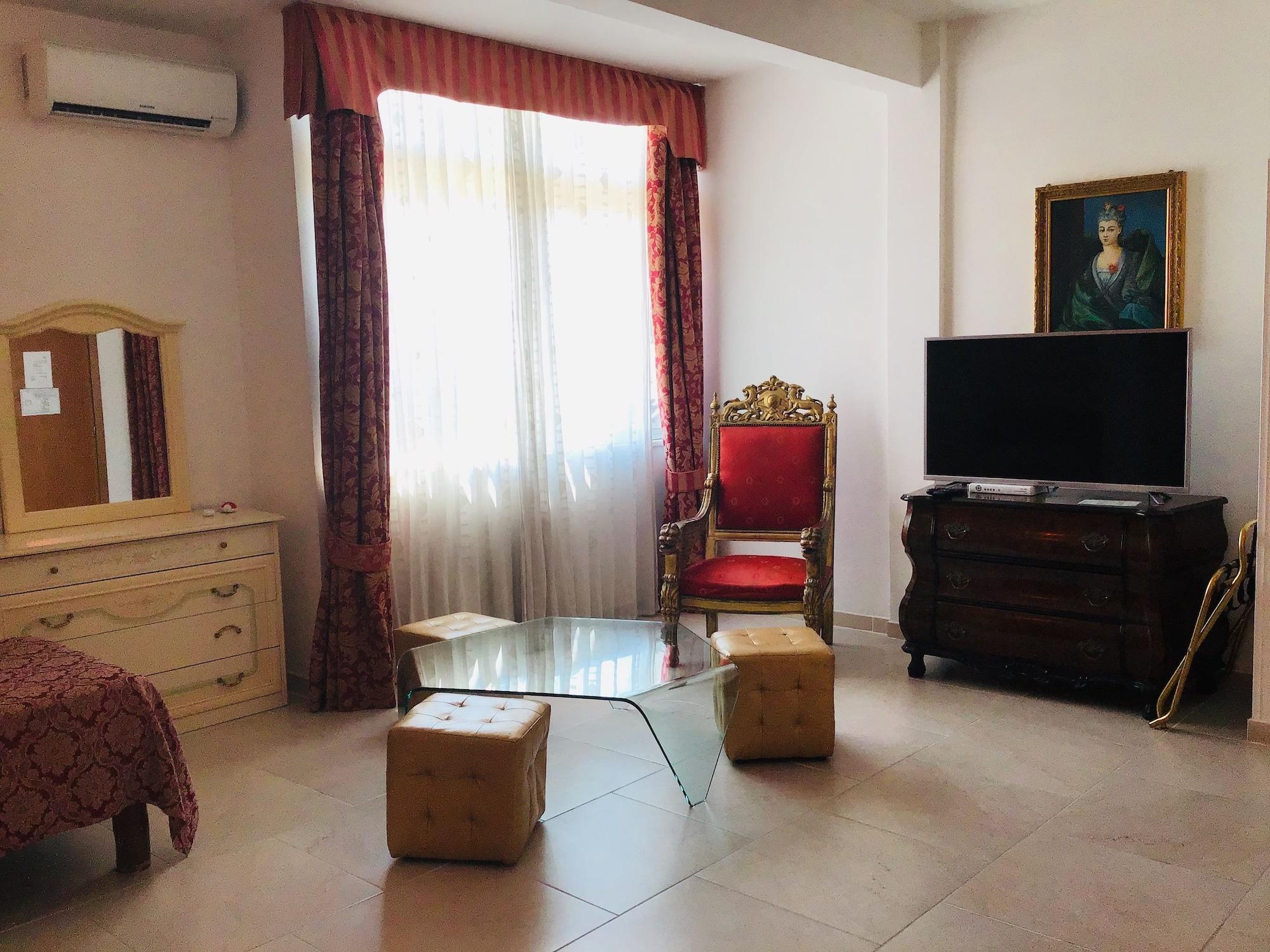 Hotel Giulietta E Romeo Casal Palocco Eksteriør billede