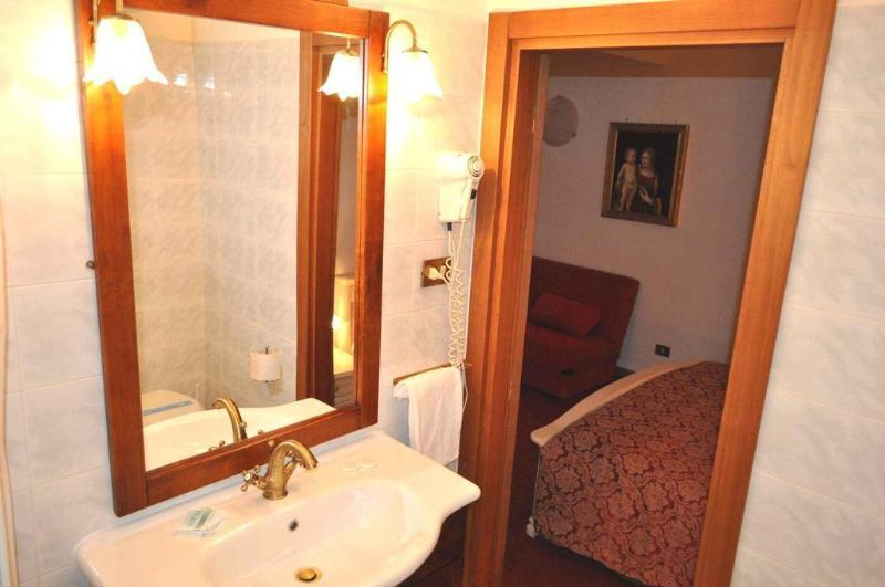 Hotel Giulietta E Romeo Casal Palocco Eksteriør billede