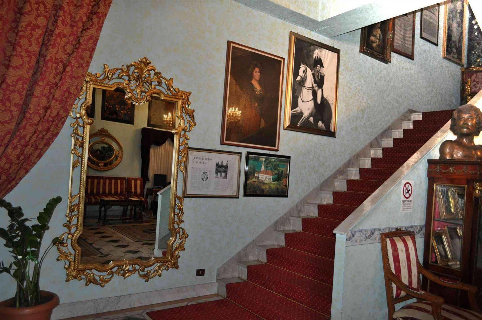 Hotel Giulietta E Romeo Casal Palocco Eksteriør billede